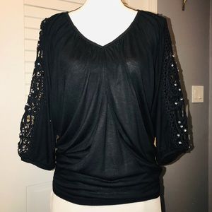 Sexy crocheted sleeves, v-neck & kimono sleeves